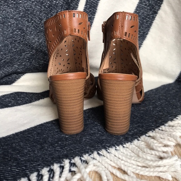 XOXO Bloom Heeled Sandal - Picture 5 of 6